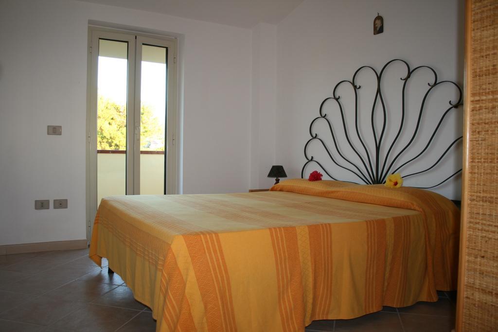 Residenza Stefanelli Lejlighed Capo Vaticano Værelse billede